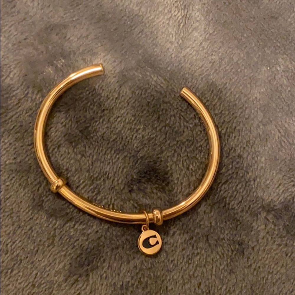 Coach Cuff Set - Picture 3 of 5